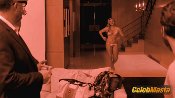Chloe Grace Moretz Photos from I Love You, Daddy photo 4