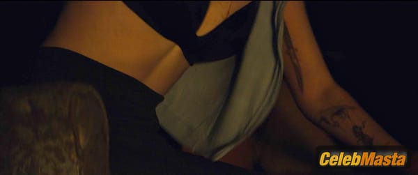Dakota Fanning Photo Collection from Vicious photo 7