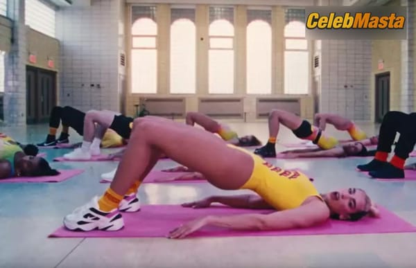 Dua Lipa Photo Collection from Physical photo 7