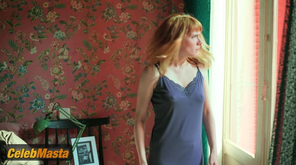 Diana Gomez Scene Photos Gallery from Valeria photo 17