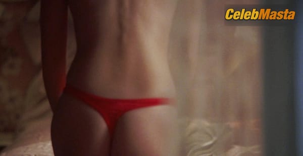 Elisha Cuthbert Photo Collection from The Girl Next Door photo 48