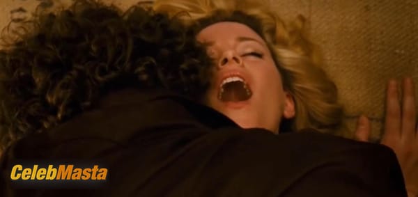 Elizabeth Banks Photo Collection from Zack And Miri Make A Porno photo 3