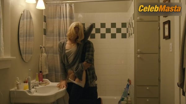 Photo Gallery: Elizabeth Banks in The Details photo 3