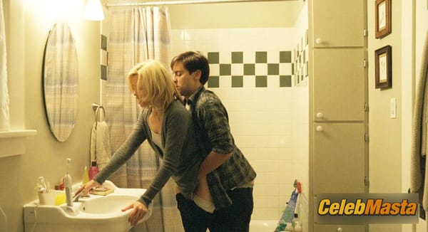 Photo Gallery: Elizabeth Banks in The Details photo 11