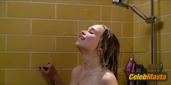Emilia Clarke Photo Collection from Last Christmas photo 2