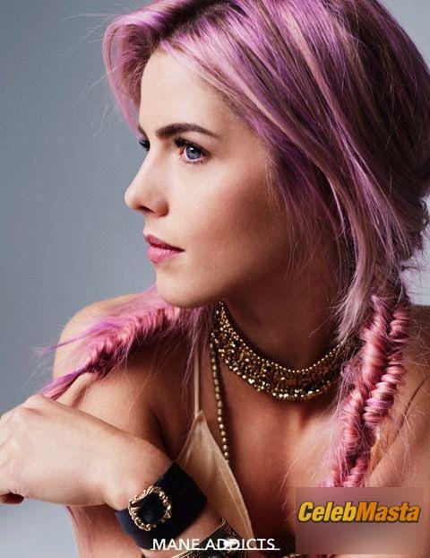 Emily Bett Rickards Photo Gallery: For Mane Addicts Muse photo 6