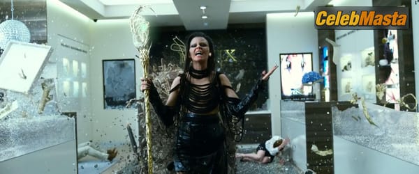 Elizabeth Banks Scene Photos Gallery from Power Rangers photo 5