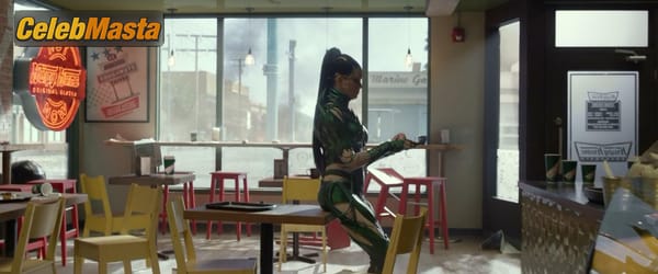 Elizabeth Banks Scene Photos Gallery from Power Rangers photo 7