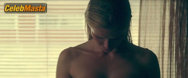 Erin Moriarty Photos from Catching Dust photo 10
