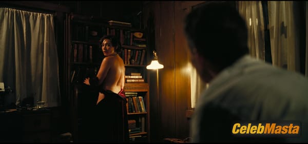 Photo Gallery: Florence Pugh in Oppenheimer photo 5