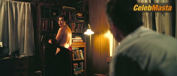 Photo Gallery: Florence Pugh in Oppenheimer photo 23