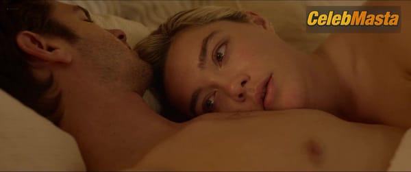 Florence Pugh Photos from We Live In Time photo 29