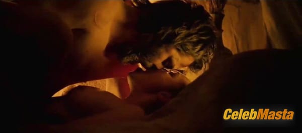 Florence Pugh Scene Photos Gallery from Dune Part Two photo 14