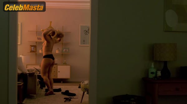 Florence Pugh Scene Photos Gallery from Marcella photo 6