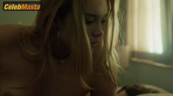 Florence Pugh Scene Photos Gallery from Marcella photo 7