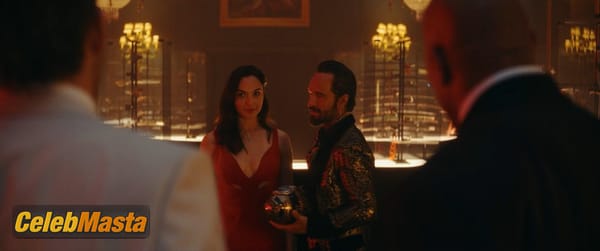 Gal Gadot Photo Set from Red Notice photo 12