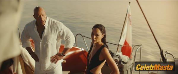 Gal Gadot Photo Set from Red Notice photo 23