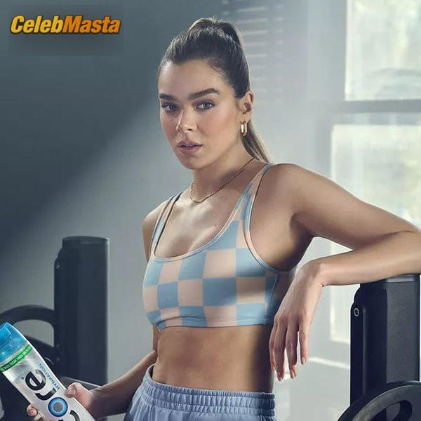 Hailee Steinfeld Photo Set from The Body Nation photo 8