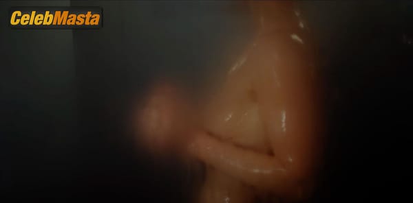 Gretchen Mol Scene Photos Gallery from Nightflyers photo 5