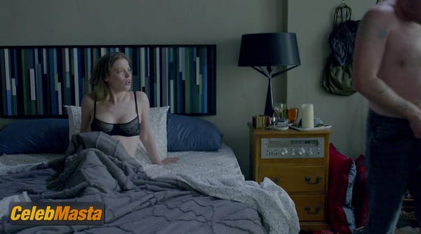 Gillian Jacobs Scene Photos Gallery from Love photo 12