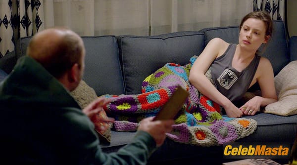 Gillian Jacobs Scene Photos Gallery from Love photo 15