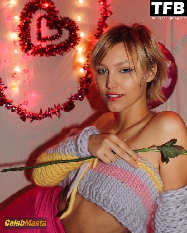 Grace Vanderwaal Gallery: Social Media Photos Collection photo 5