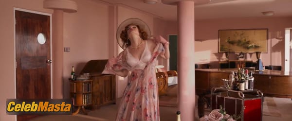 Isla Fisher Photos from Blithe Spirit photo 11