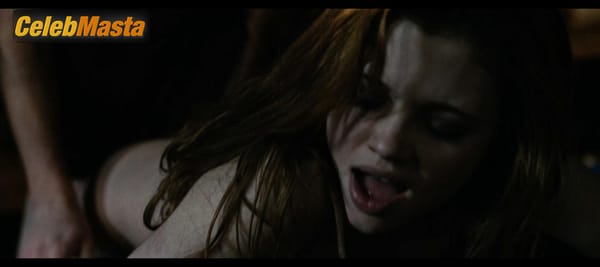 India Eisley Photo Gallery from American Outlaws photo 8