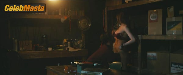 India Eisley Photo Gallery from American Outlaws photo 15