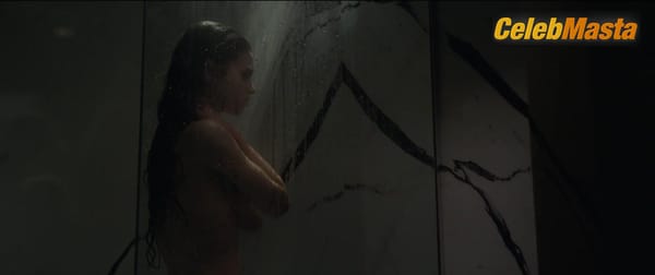 India Eisley Photo Set from Look Away photo 6