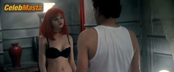 India Eisley Photo Gallery from Kite photo 9
