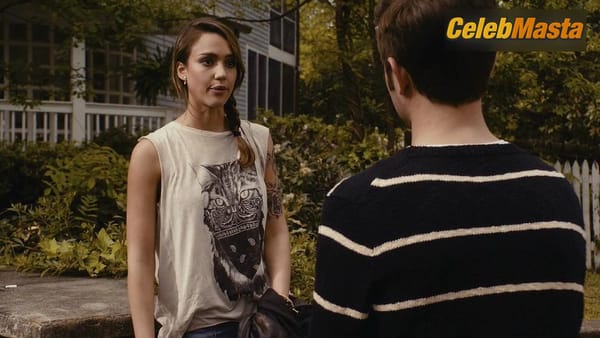 Photo Gallery: Jessica Alba in A.c.o.d. photo 3