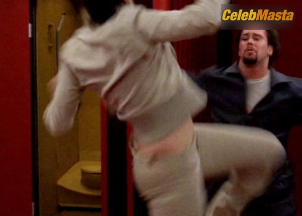 Jennifer Garner Photo Gallery from Alias photo 19
