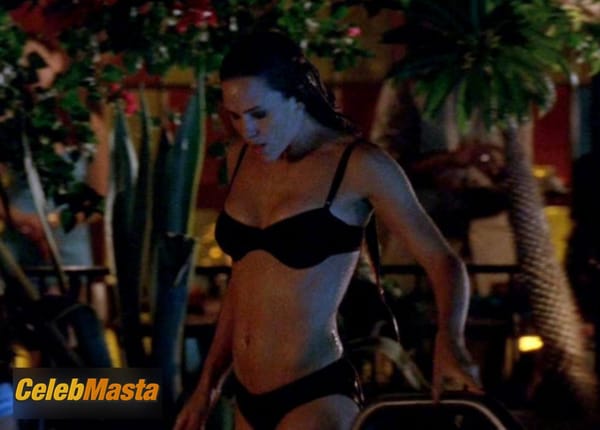 Jennifer Garner Photo Gallery from Alias photo 44