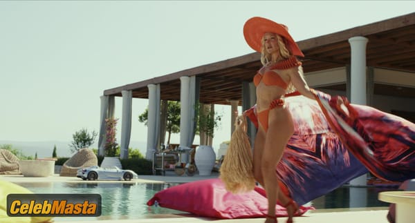 Kate Hudson Photo Set from Glass Onion A Knives Out Mystery photo 7