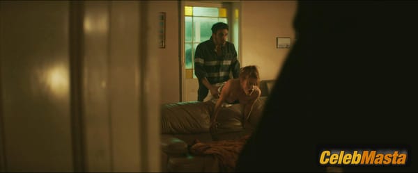 Julia Garner Scene Photos Gallery from The Royal Hotel photo 8