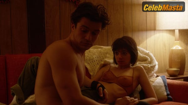 Kate Micucci Photo Gallery from Easy photo 11