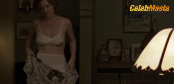 Kate Winslet Photo Gallery from Mildred Pierce photo 6