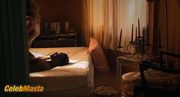 Katie Holmes Photo Set from Pieces Of April photo 8