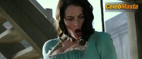 Kaya Scodelario Photo Collection from Pirates Of The Caribbean Dead Men Tell No Tales photo 4