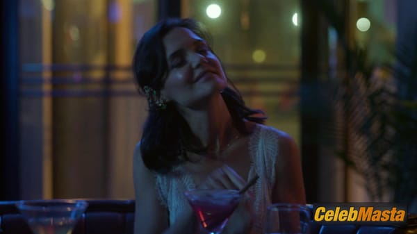 Katie Holmes Scene Photos Gallery from Rare Objects photo 6