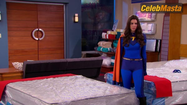 Kira Kosarin Photos from The Thundermans photo 9