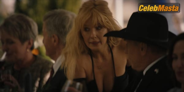 Kelly Reilly Photo Set from Yellowstone photo 5