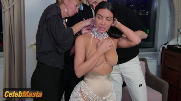 Kim Kardashian Scene Photos Gallery from The Kardashians photo 20
