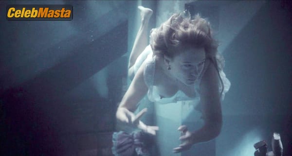 Lea Seydoux Photo Gallery from The Beast photo 6