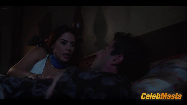 Lorenza Izzo Photo Collection from Panhandle photo 5