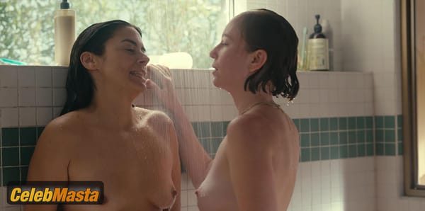 Lorenza Izzo Scene Photos Gallery from Hacks photo 4