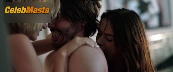 Lorenza Izzo Photo Gallery from Knock Knock photo 9