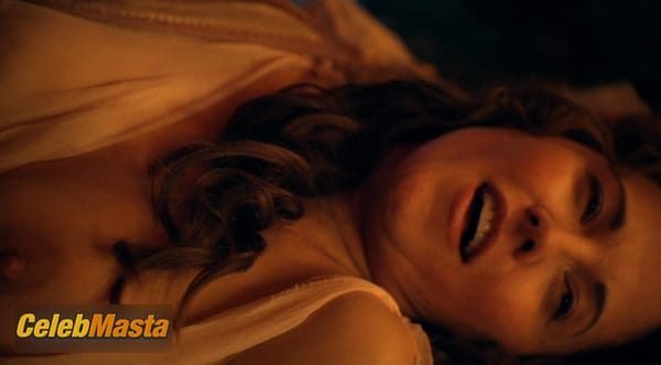 Lucy Lawless Photo Gallery from Spartacus Gods Of The Arena photo 33