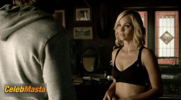 Laura Vandervoort Photo Collection from Bitten photo 14